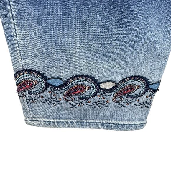 Chico's So Slimming Slim Leg Crop Embroidered Detail High Rise Jeans Size 16 - Picture 3 of 7